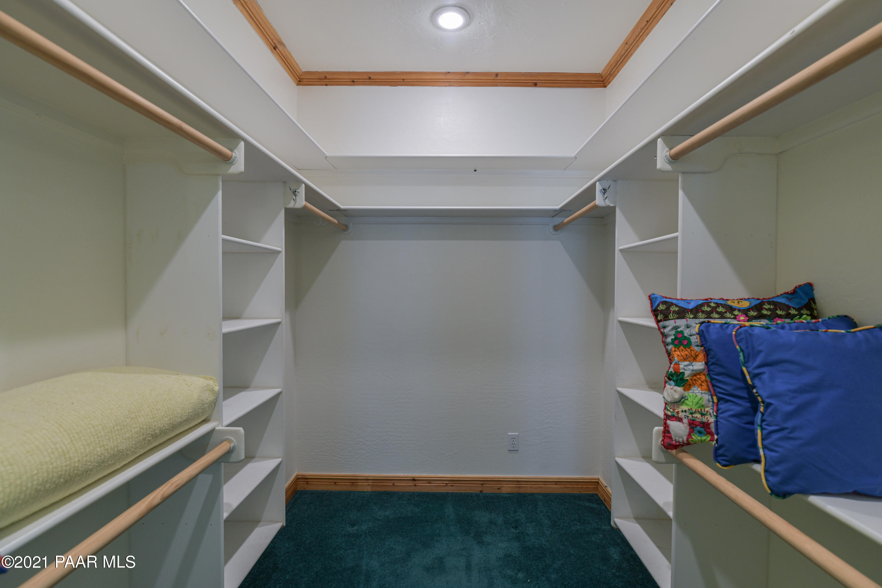 766 Cherokee Road Prescott, AZ 86303 - Photo 19 of 50 Master Closet