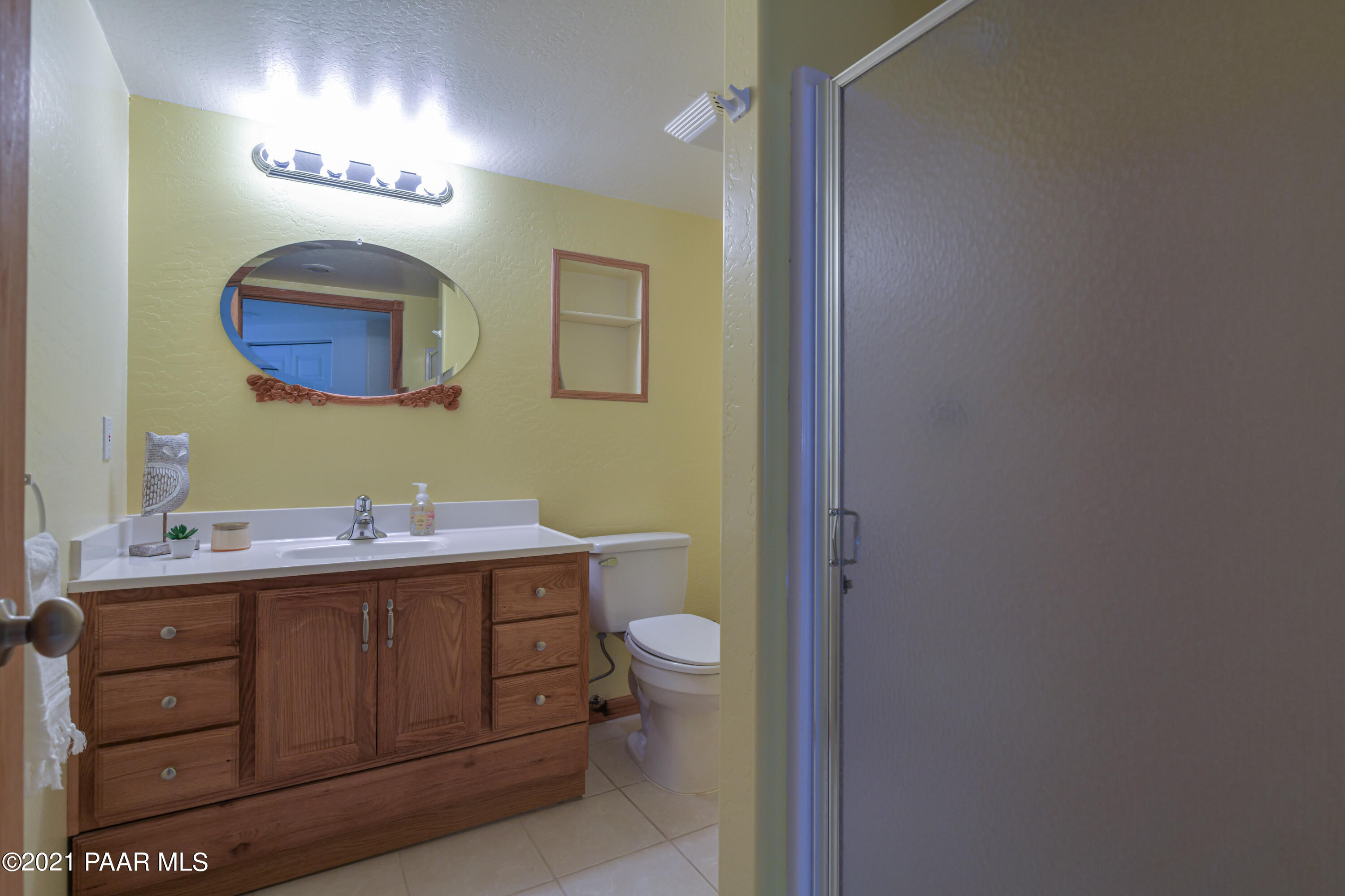 766 Cherokee Road Prescott, AZ 86303 - Photo 34 of 50 Downstairs Guest bath