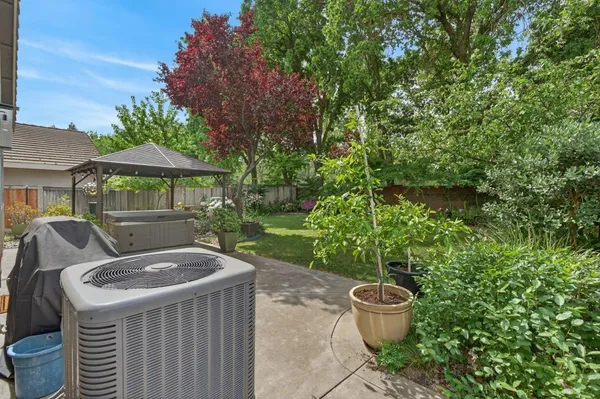 $627,000 | 3025 Turnbuckle Circle, Elk Grove, CA 95758