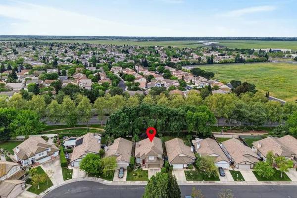 $627,000 | 3025 Turnbuckle Circle, Elk Grove, CA 95758