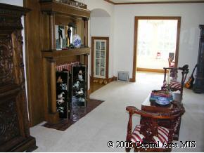 1808 Bates Avenue Springfield, IL 62704 - Photo 3 of 9