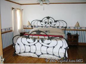 1808 Bates Avenue Springfield, IL 62704 - Photo 8 of 9