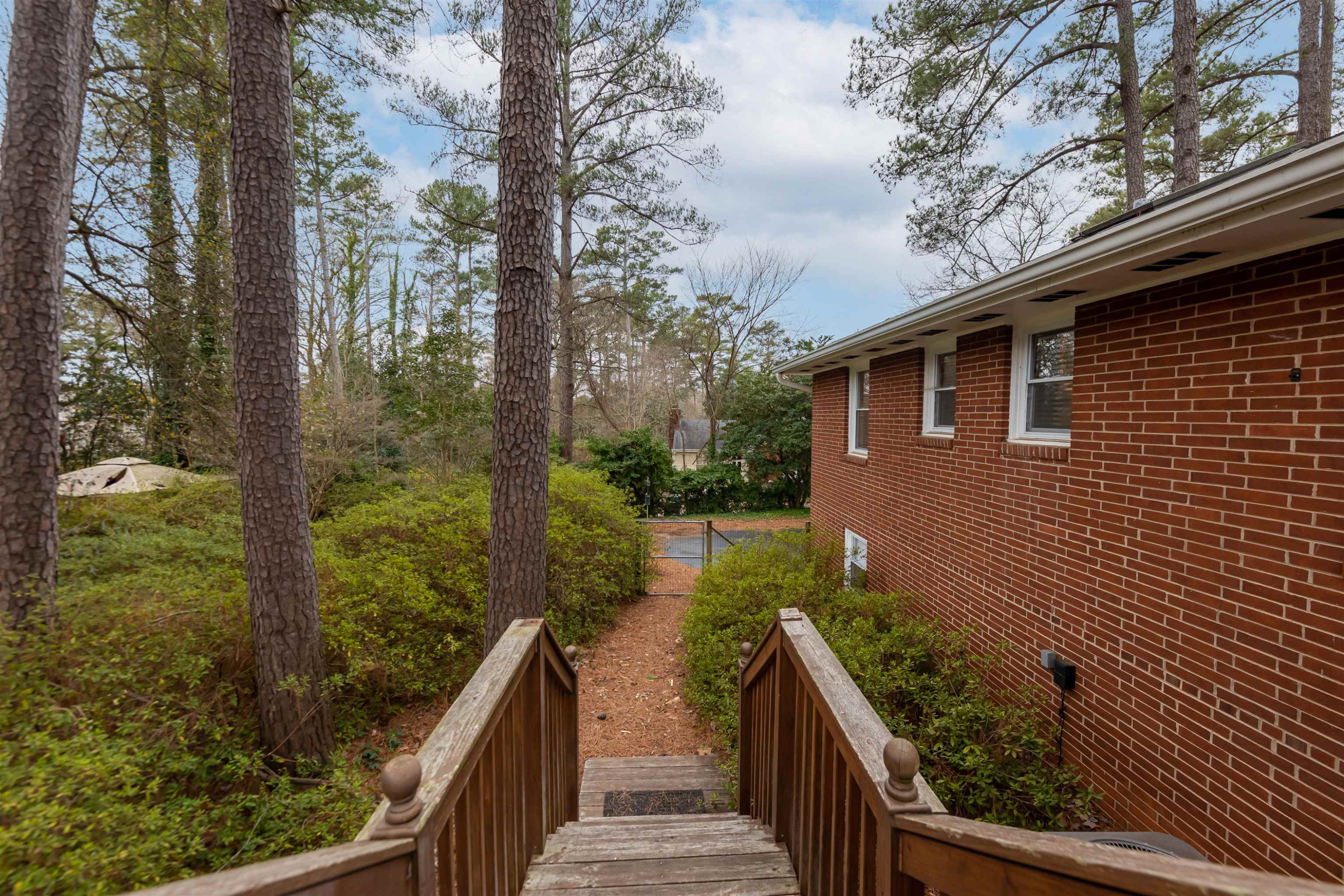 3201 Coleridge Drive Raleigh, NC 27609 - Photo 32 of 35 Photo 33