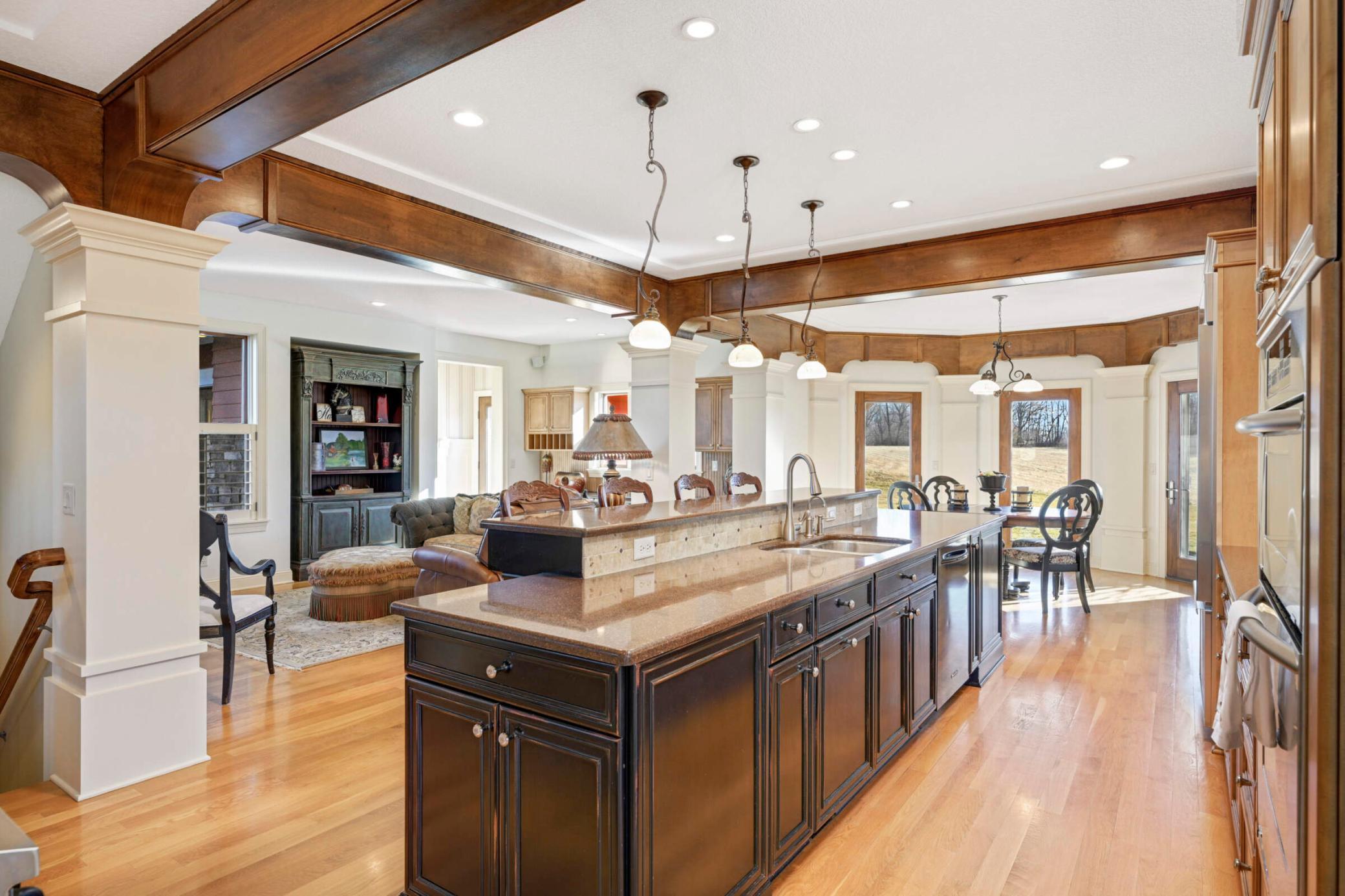 6245 Waldmar Way Maple Plain, MN 55359 - Photo 2 of 37