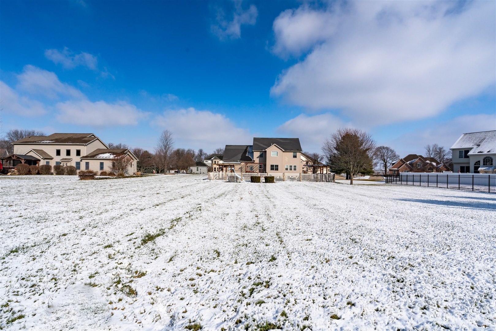 4 Cloverhill Circle Bloomington, IL 61705 - Photo 11 of 63 a view of road and a building