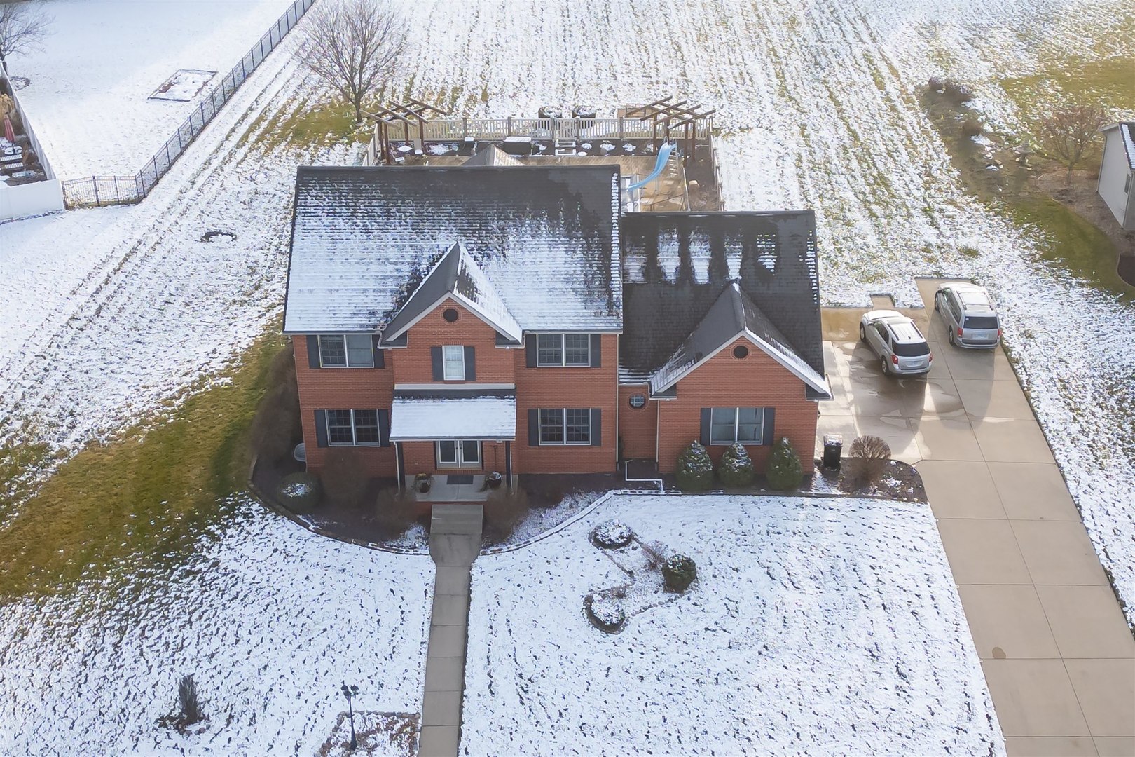 4 Cloverhill Circle Bloomington, IL 61705 - Photo 4 of 63