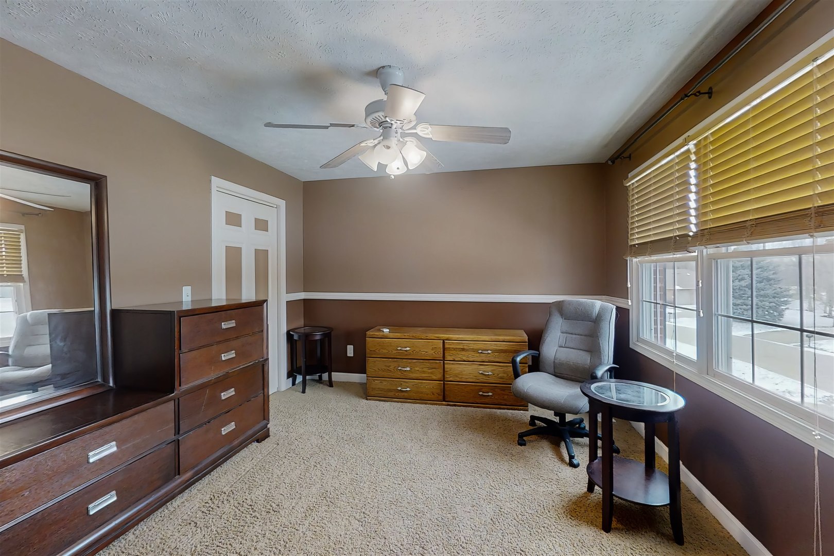 4 Cloverhill Circle Bloomington, IL 61705 - Photo 47 of 63 a living room with furniture and a window