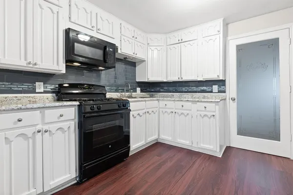 $1,745 | 5729 Blackmore Avenue, Fort Worth, TX 76107