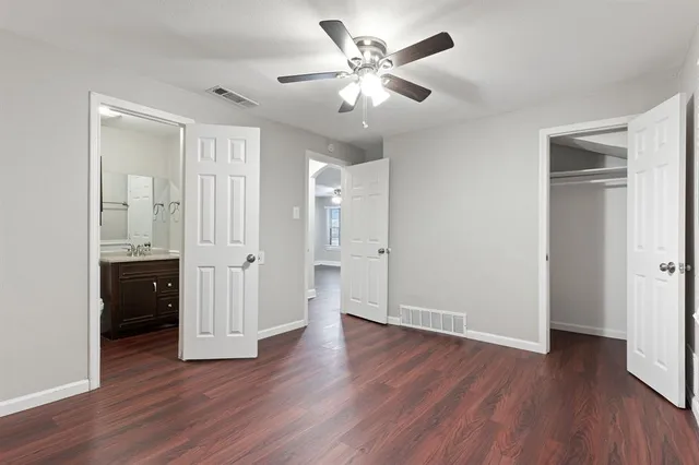 $1,895 | 5729 Blackmore Avenue, Fort Worth, TX 76107