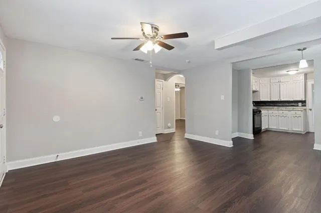 $1,895 | 5729 Blackmore Avenue, Fort Worth, TX 76107