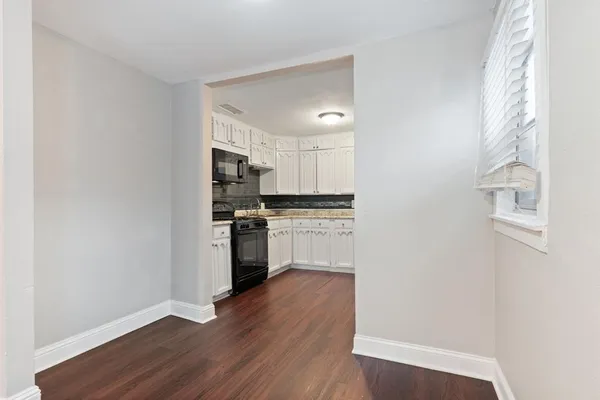 $1,745 | 5729 Blackmore Avenue, Fort Worth, TX 76107