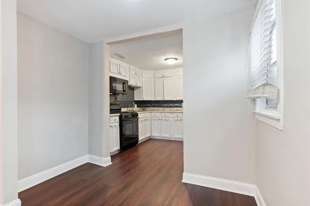 $1,895 | 5729 Blackmore Avenue, Fort Worth, TX 76107