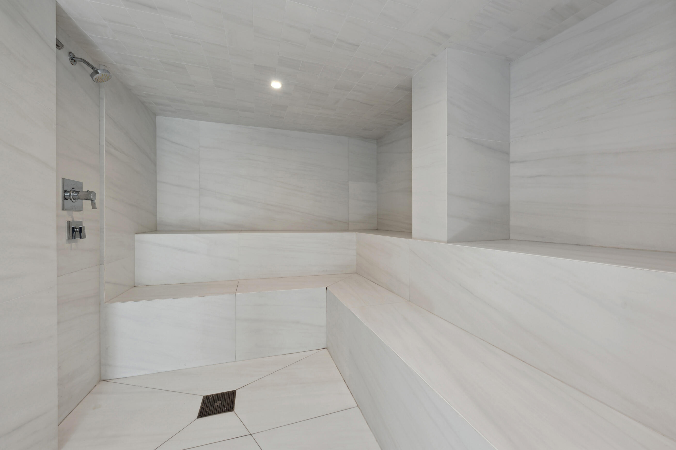 300 Southeast 5th Avenue, Unit 5040 Boca Raton, FL 33432 - Photo 33 of 36 Steam Room