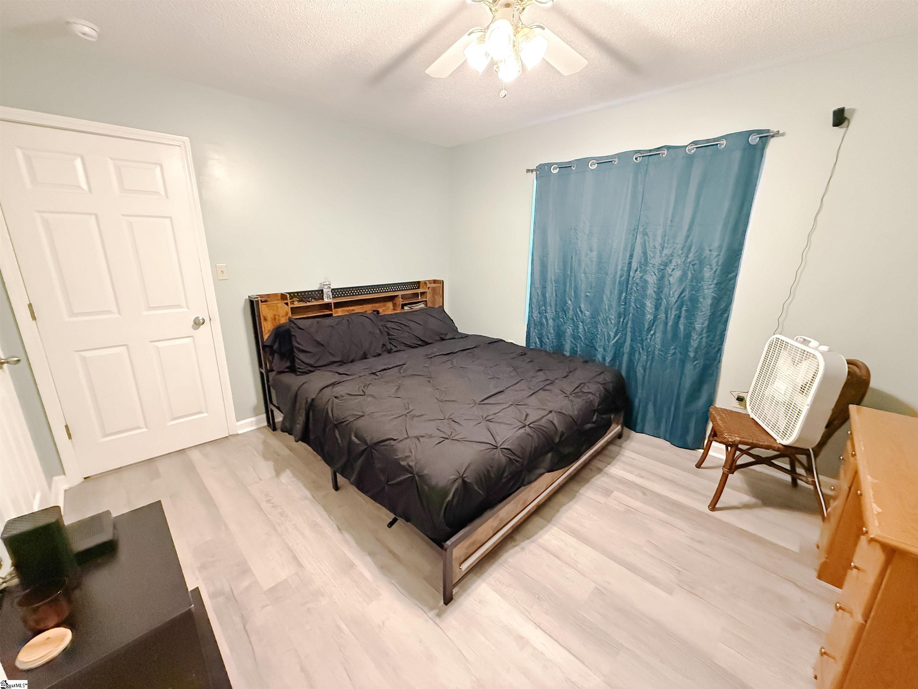 502 East Hampton Street Anderson, SC 29624 - Photo 10 of 16