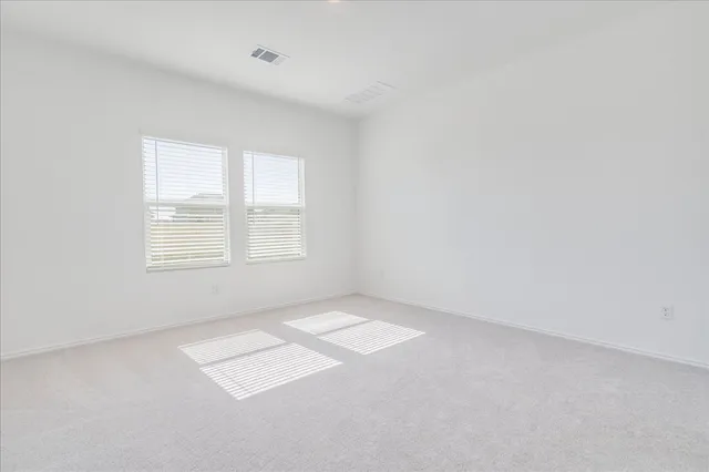 $2,400 | 238 Dreyer, Kyle, TX 78640