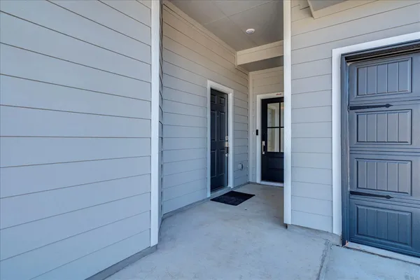 $2,375 | 238 Dreyer, Kyle, TX 78640