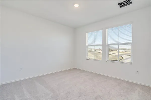 $2,375 | 238 Dreyer, Kyle, TX 78640