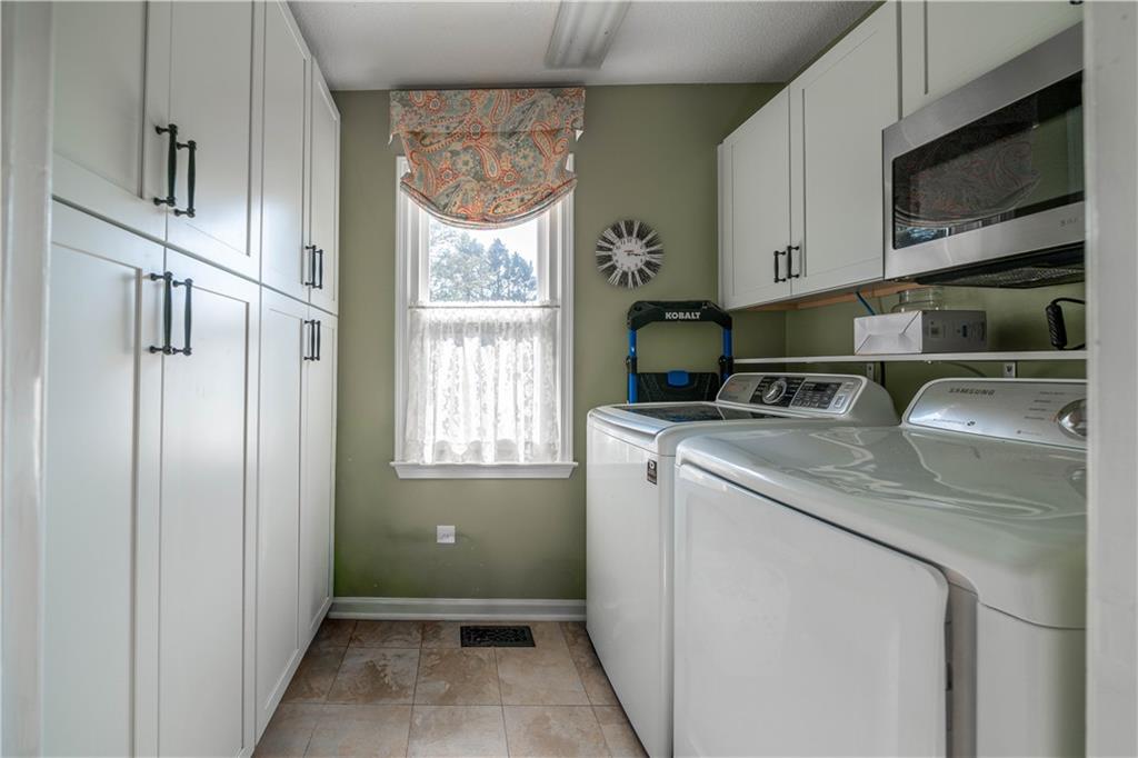 227 Bates Road Southeast Cartersville, GA 30120 - Photo 16 of 65