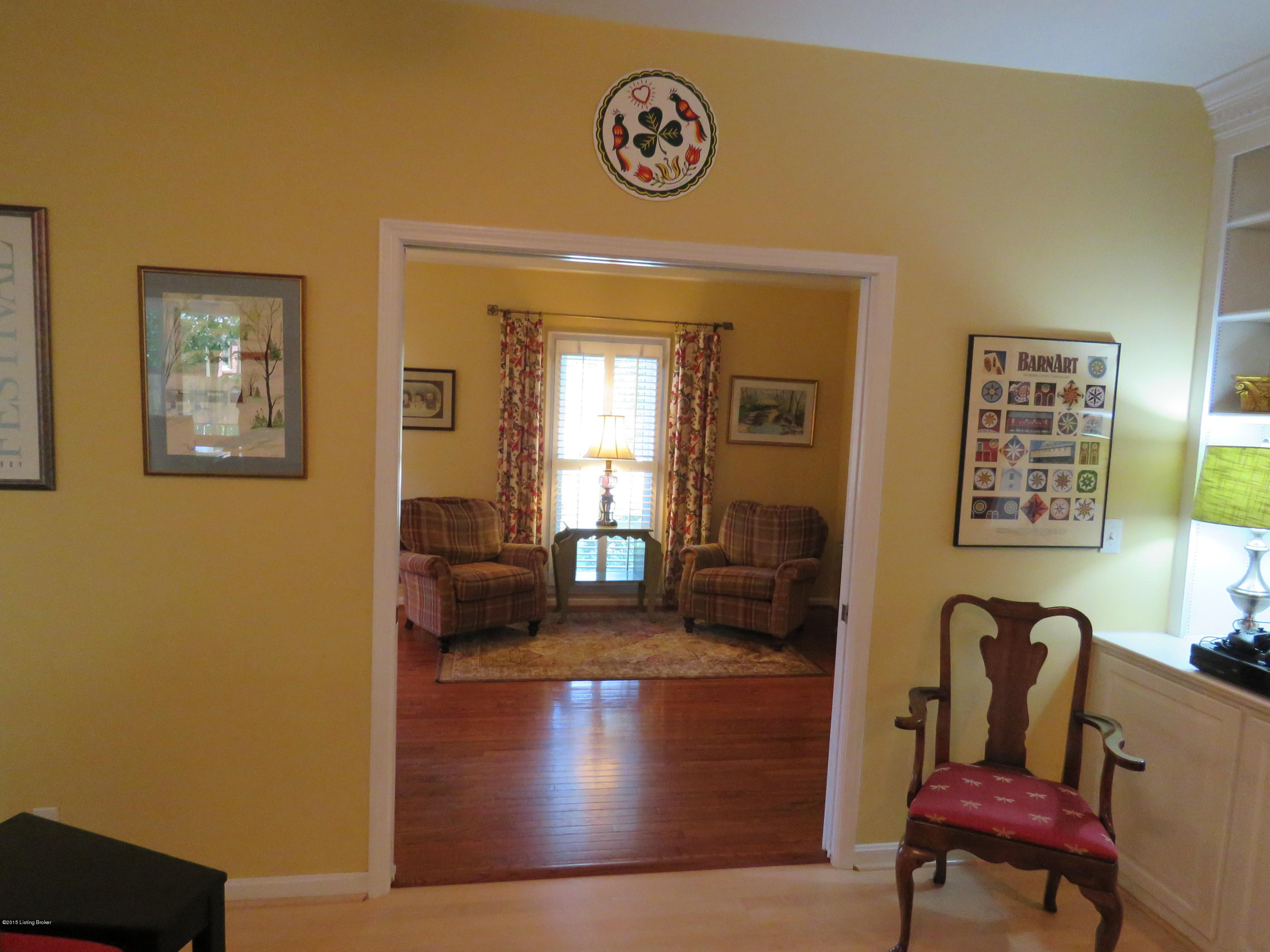 10502 Edgewater Road Louisville, KY 40223 - Photo 11 of 58 IMG_0809