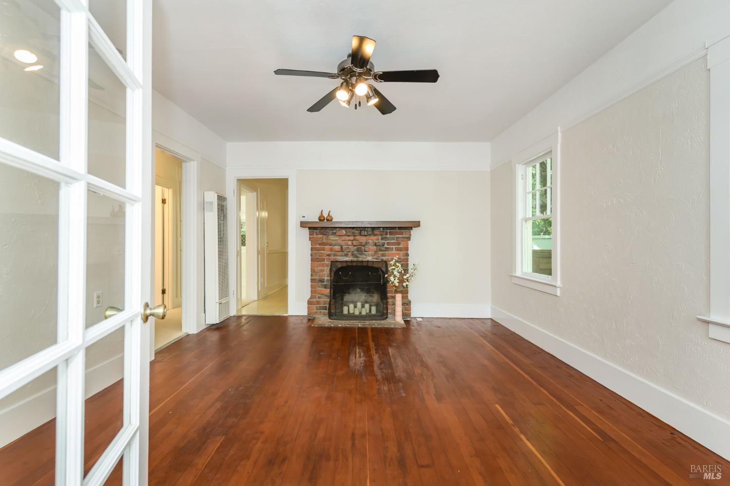 111 C Street San Rafael, CA 94901 - Photo 5 of 39