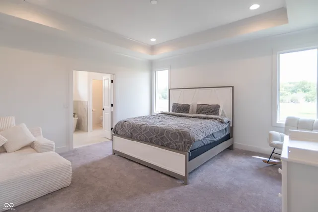 $619,900 | 921 Justine Circle East, Indianapolis, IN 46234