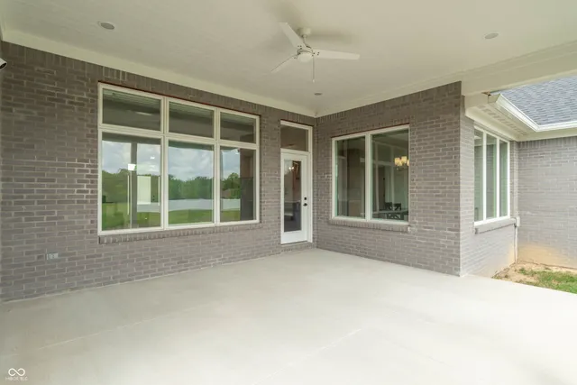 $619,900 | 921 Justine Circle East, Indianapolis, IN 46234