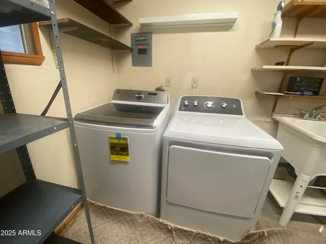 a view of entrance door of the house