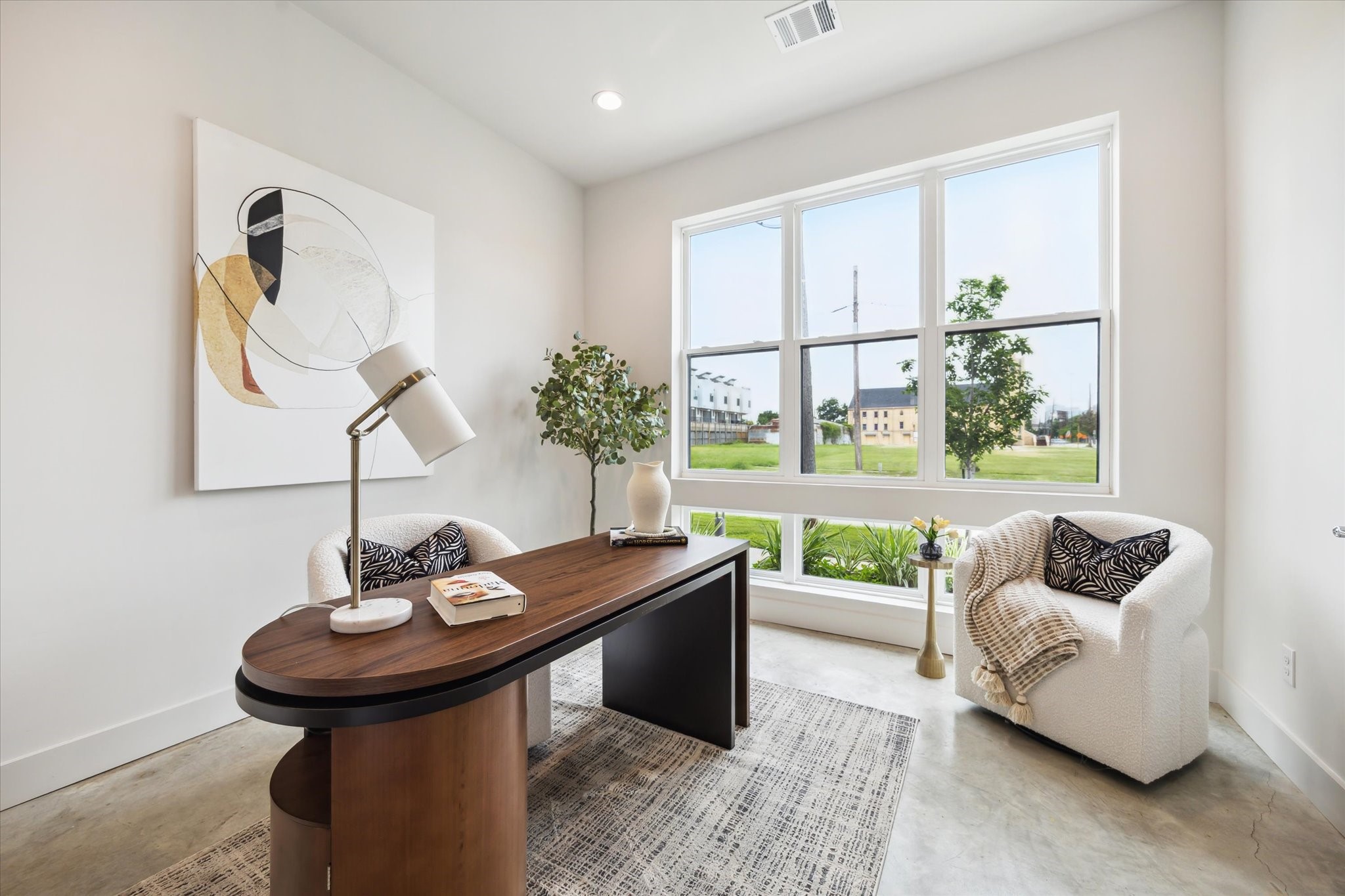 2113 Emancipation Avenue Houston, TX 77003 - Photo 1 of 50