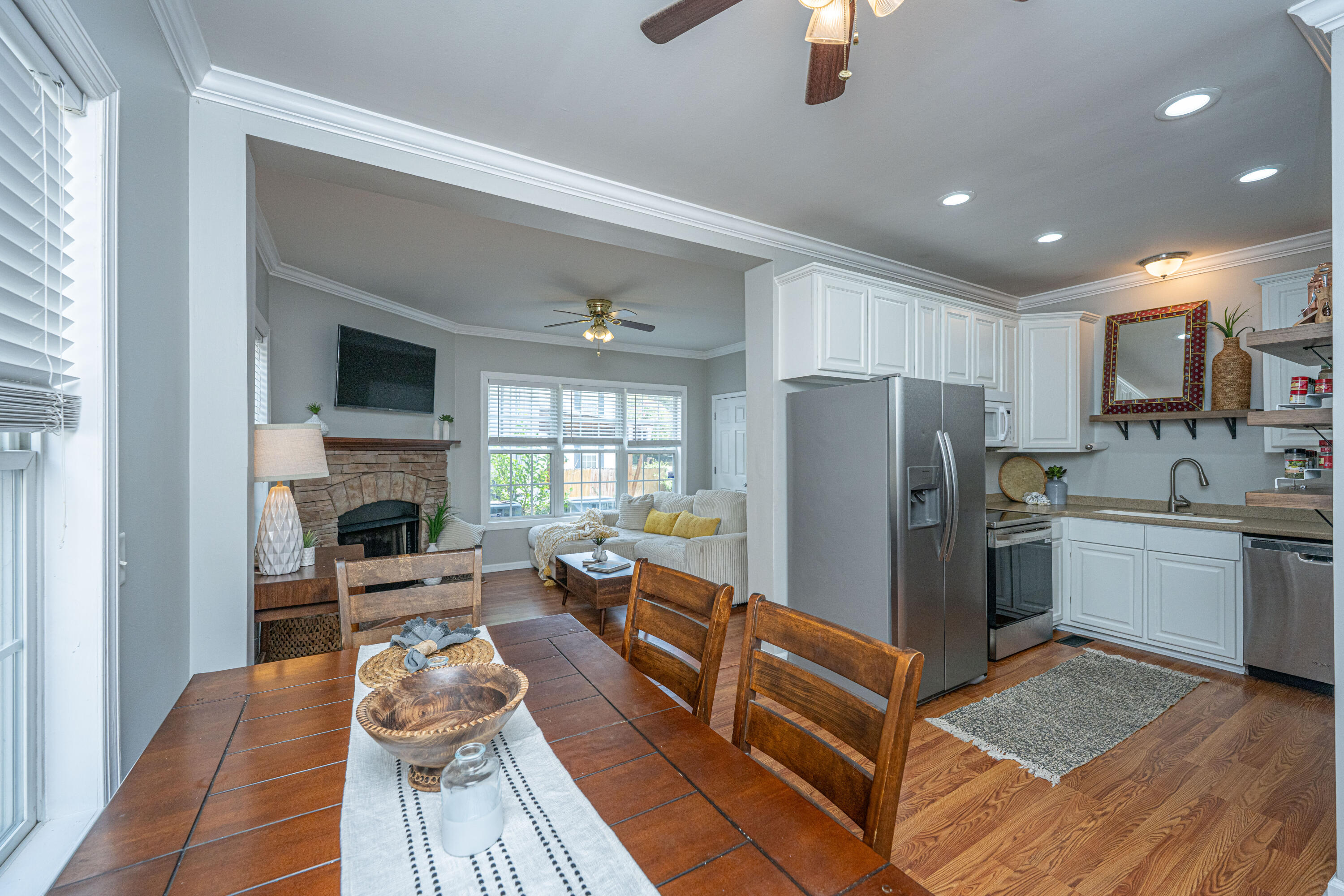 318CongressStUnitB020