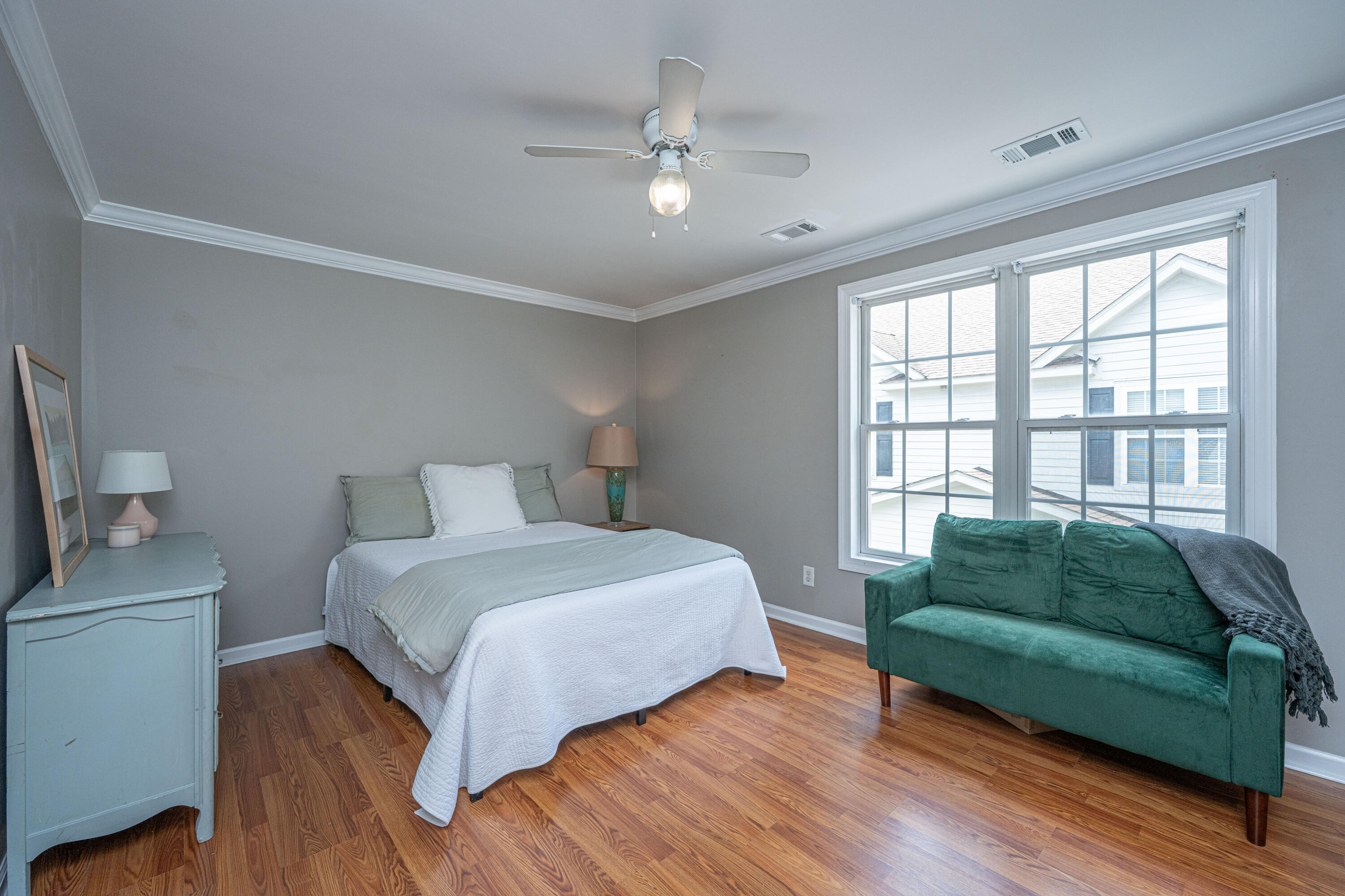 118 Congress Street, Unit B Charleston, SC 29403 - Photo 18 of 32 Primary bedroom 1