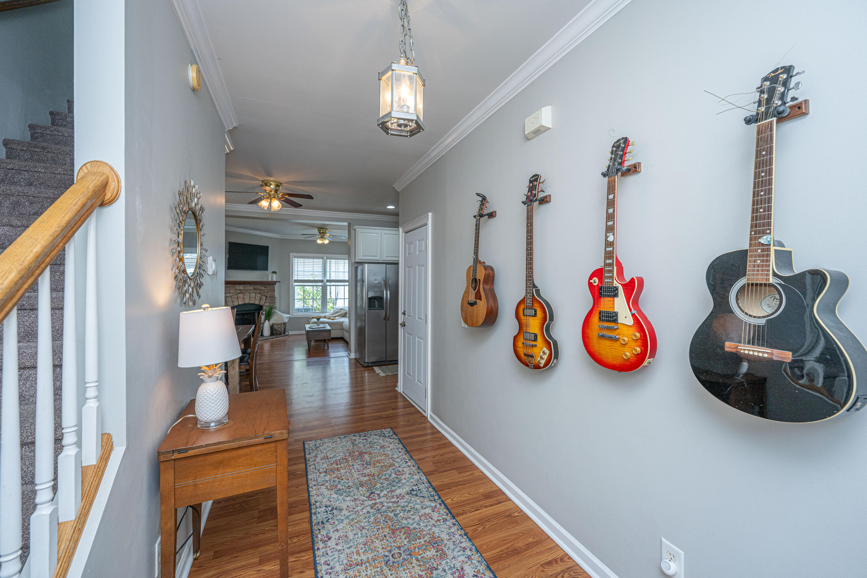 118 Congress Street, Unit B Charleston, SC 29403 - Photo 2 of 32 Foyer