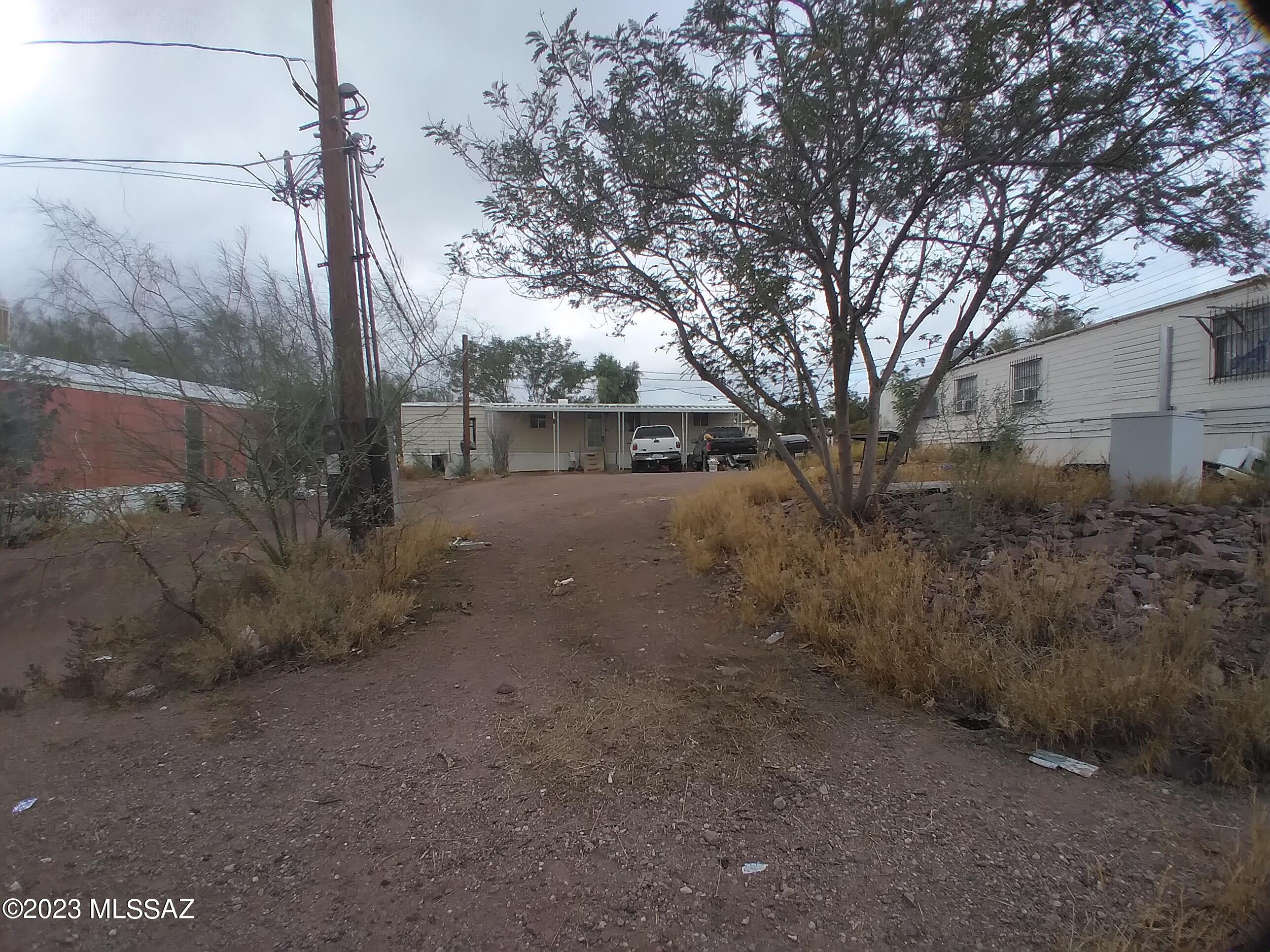 4411 West Valencia Road Tucson, AZ 85746 - Photo 1 of 24 Gallery Image 1