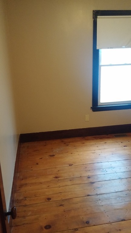 23 Esther Street Worcester, MA 01607 - Photo 16 of 30 Gallery Image 16