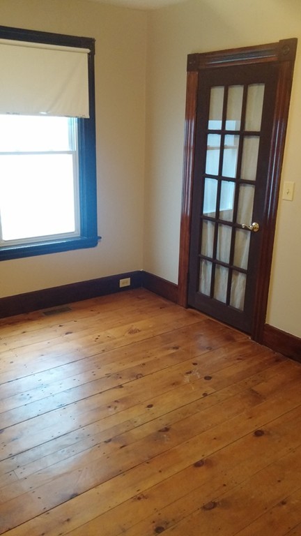 23 Esther Street Worcester, MA 01607 - Photo 17 of 30 Gallery Image 17