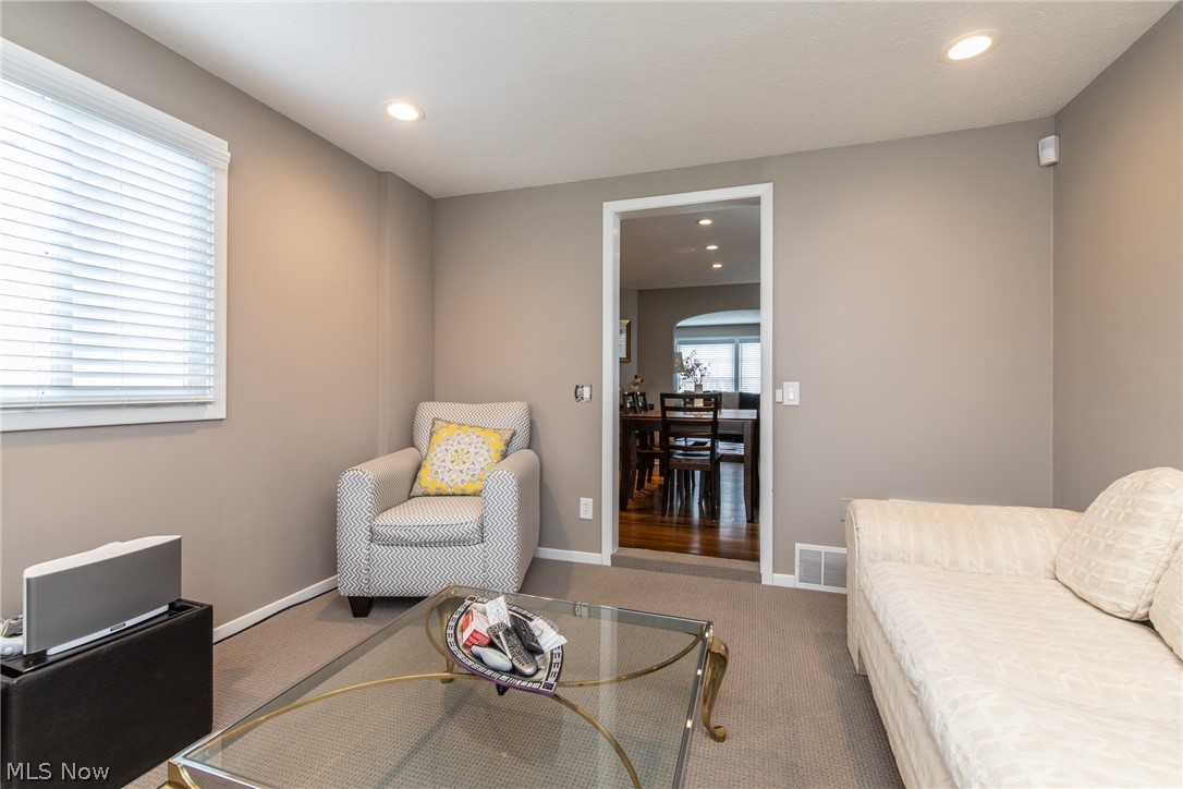 2220 Cranston Road Cleveland, OH 44118 - Photo 16 of 30