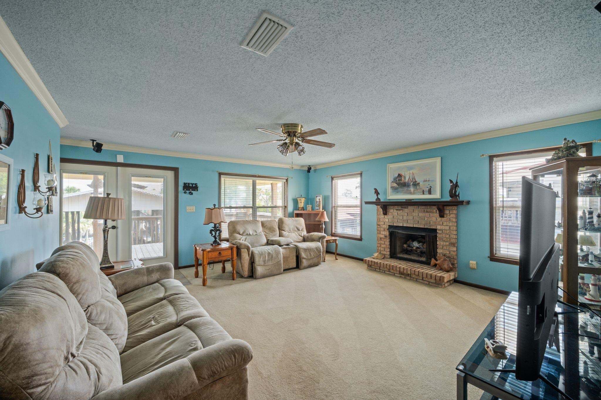 26418 Carondelette Drive Orange Beach, AL 36561 - Photo 8 of 48 Living Room