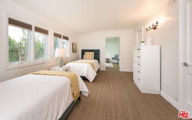 $14,500 | 1154 North Wetherly Drive, Los Angeles, CA 90069