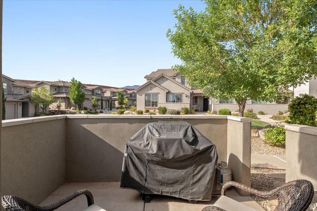 1899 Fiesta Lane Washington, UT 84780 - Photo 33 of 38