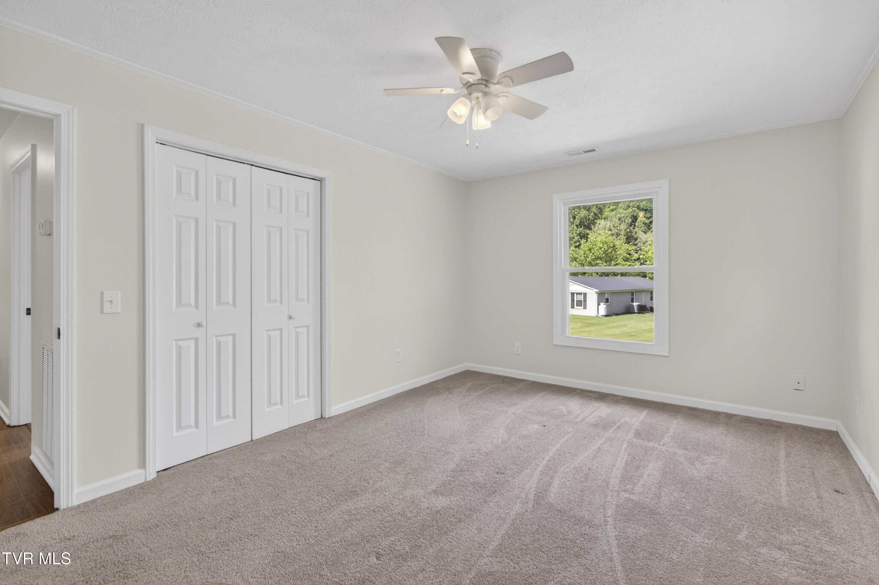 142 Backer Lane Damascus, VA 24236 - Photo 34 of 67 142-Backer-Ln-Damascus-VA Cynthia-Routon