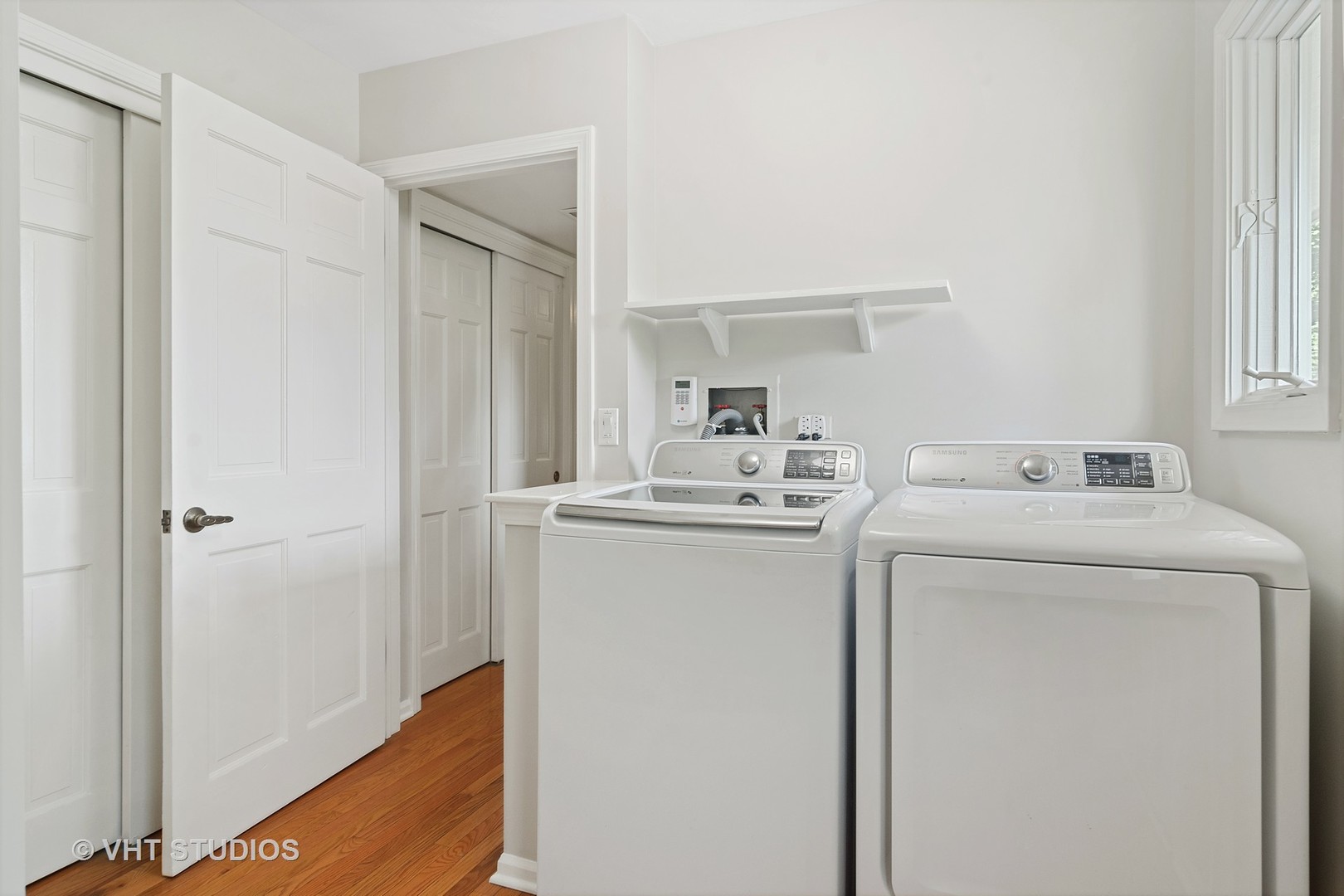 128 Colony Drive Inverness, IL 60010 - Photo 19 of 22 a utility room with dryer and washer