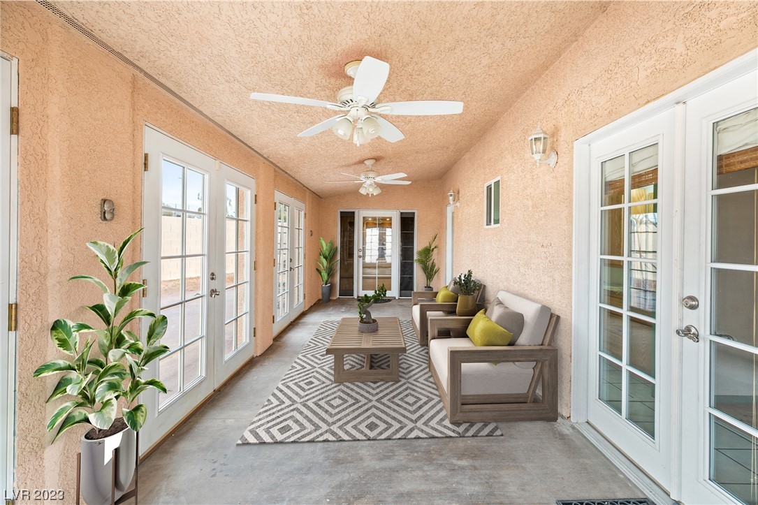 641 West Victory Road Henderson, NV 89015 - Photo 6 of 37