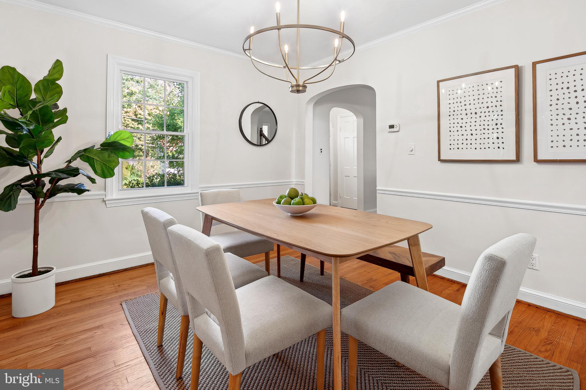 11 Sussex Road Silver Spring, MD 20910 - Photo 13 of 52 Elegant dining room to host gatherings