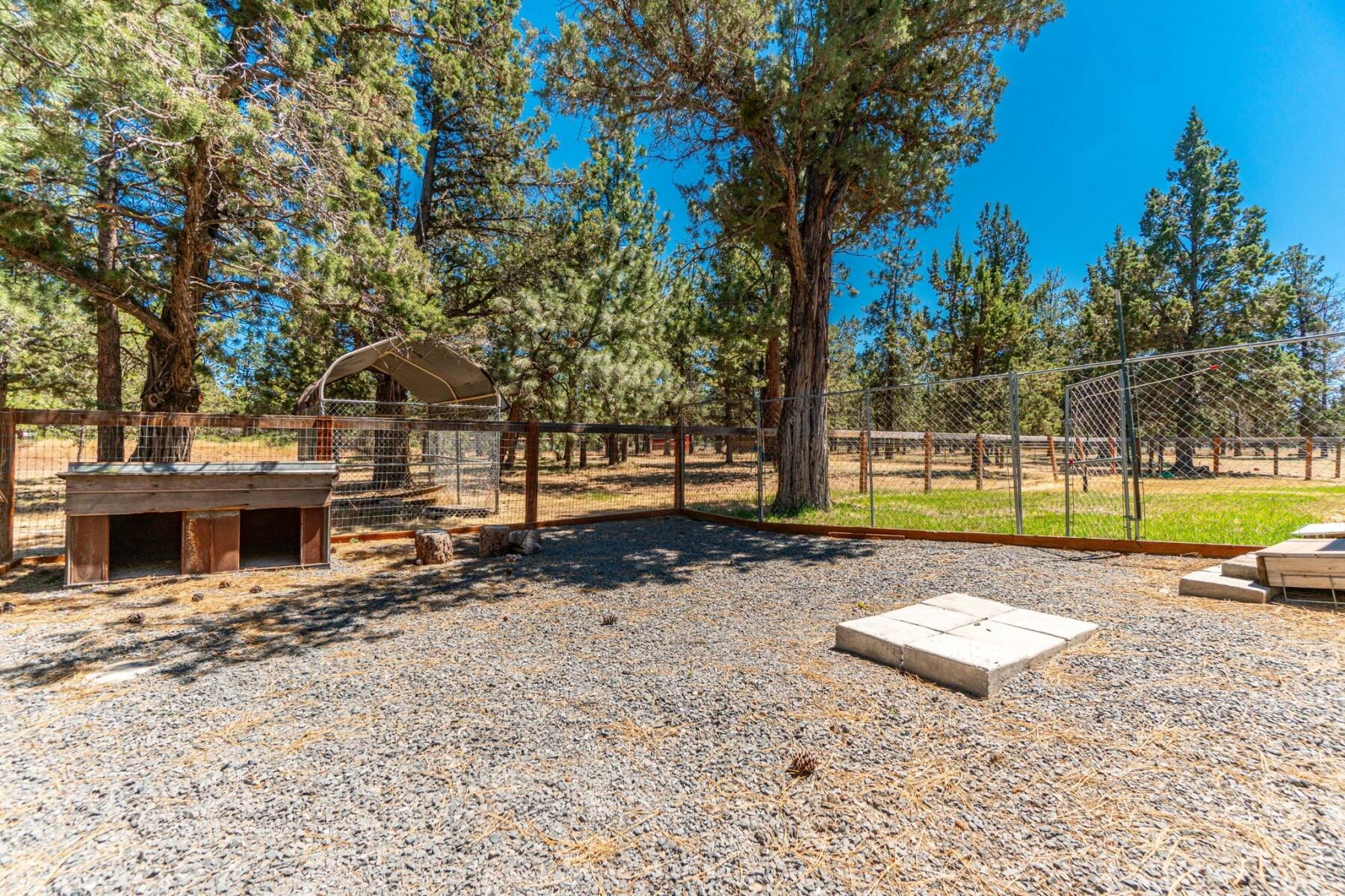 67237 Harrington Loop Road Bend, OR 97703 - Photo 32 of 36 batch_64abc-