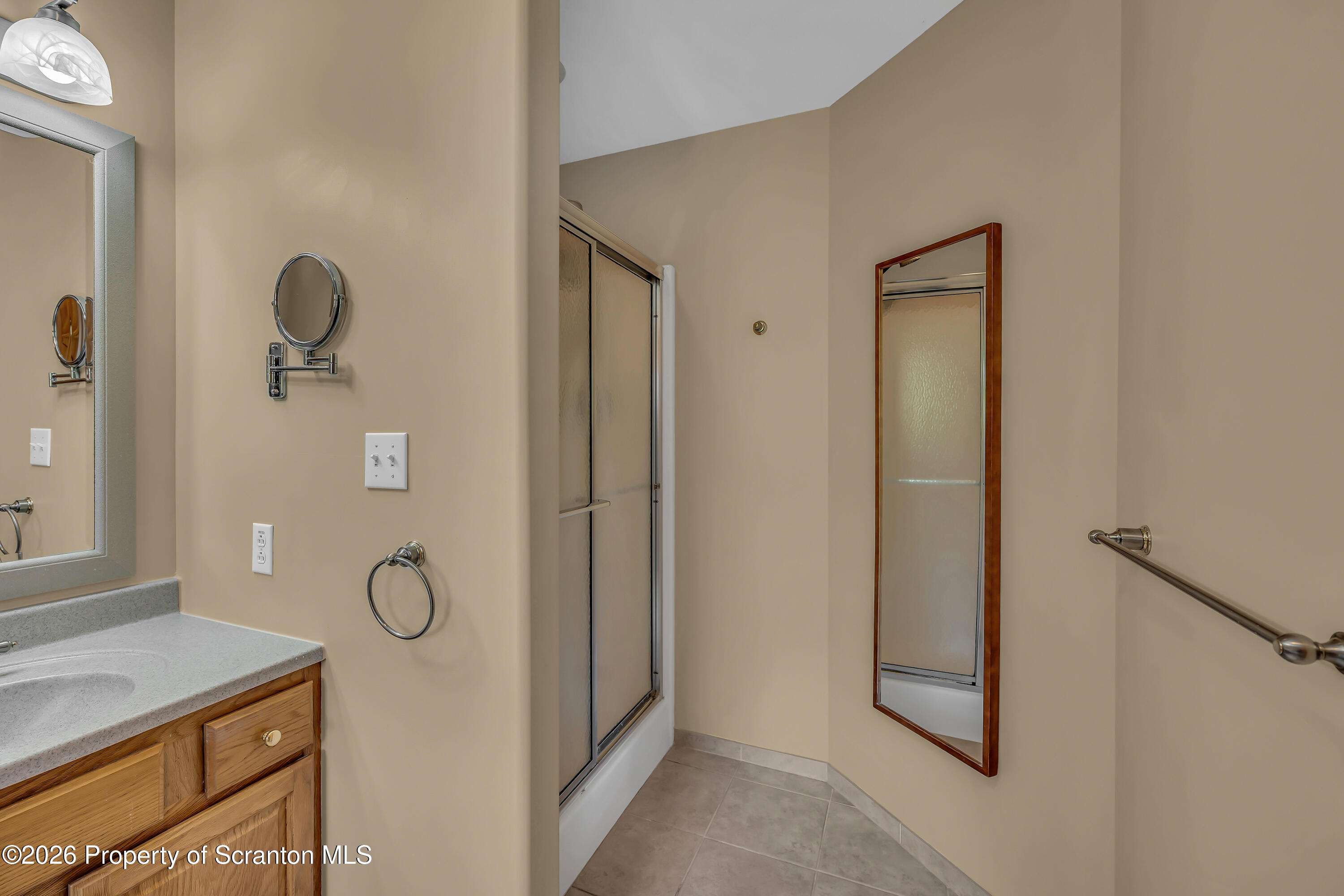 117 Hilltop Road Waverly, PA 18471 - Photo 34 of 57 Primary Bathroom