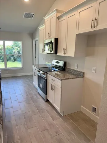 $374,100 | 9527 Impala Circle, Port Charlotte, FL 33981