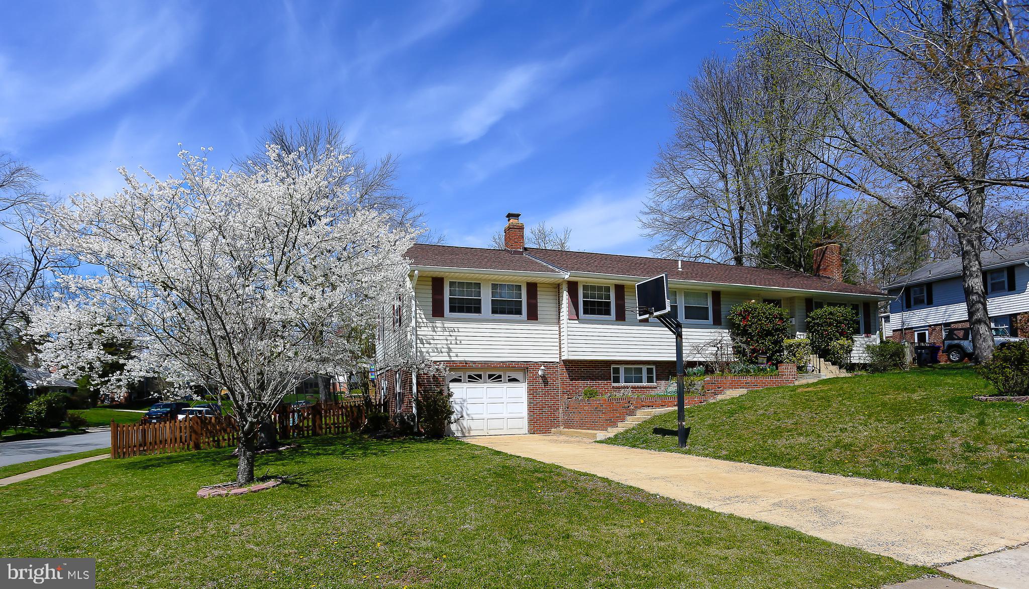 5629 Inverchapel Road Springfield, VA 22151 - Photo 1 of 28 Front