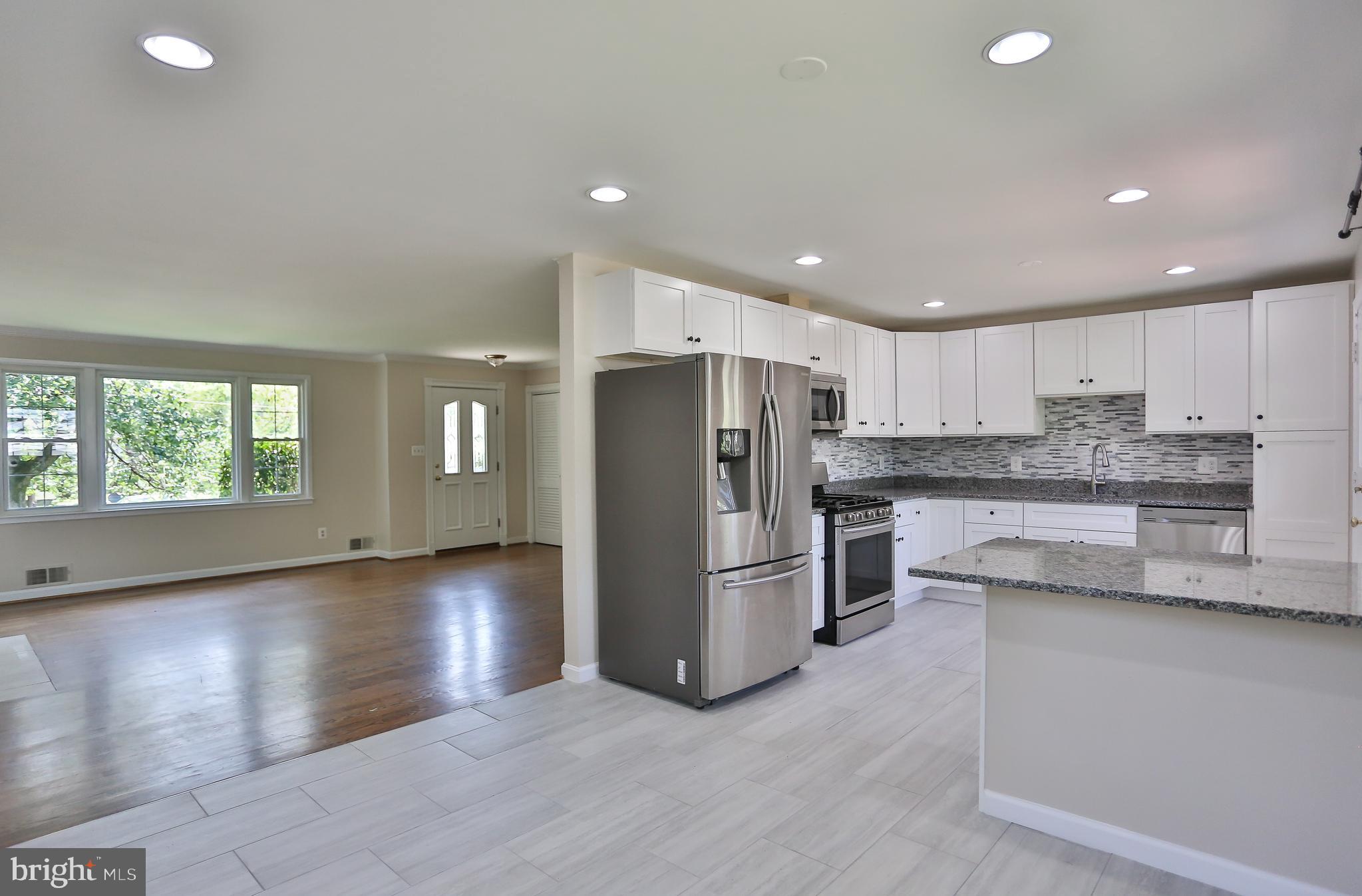 5629 Inverchapel Road Springfield, VA 22151 - Photo 4 of 28 Completely renovated kitchen
