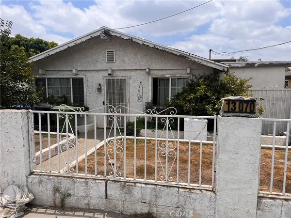 $712,000 | 13070 Foothill Boulevard, Sylmar, CA 91342