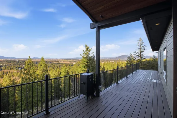 $2,495,000 | 5969 West Highland Drive, Coeur D'Alene, ID 83814