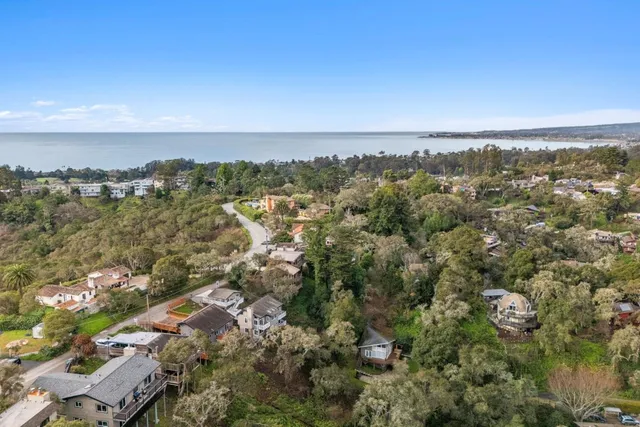 $850,000 | 803 Cresta Vista Way, Aptos, CA 95003
